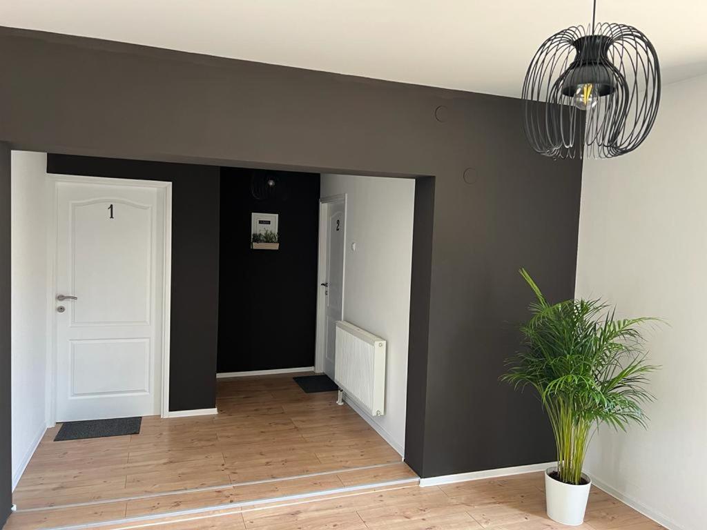 4 Stars Rooms Near Airport Scitarjevo Extérieur photo